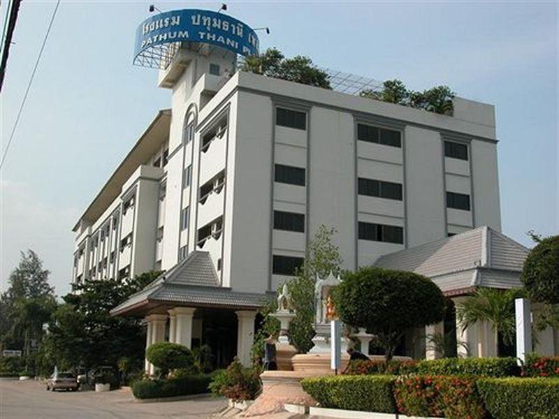 Pathumthani Place Hotel Exteriör bild